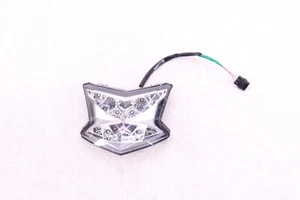 2023 20-23 KAWASAKI z650 ER650 OEM LUZ DE FRENO TRASERA LUZ TRASERA BONITA* K245 - Imagen 1 de 8