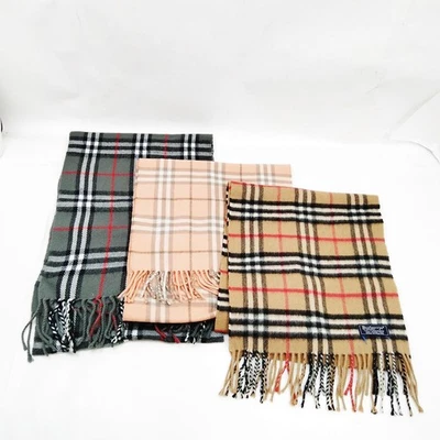 Juego de 3 bufandas Burberrys SIN TARIFA 5100157 Foto 1 de 4