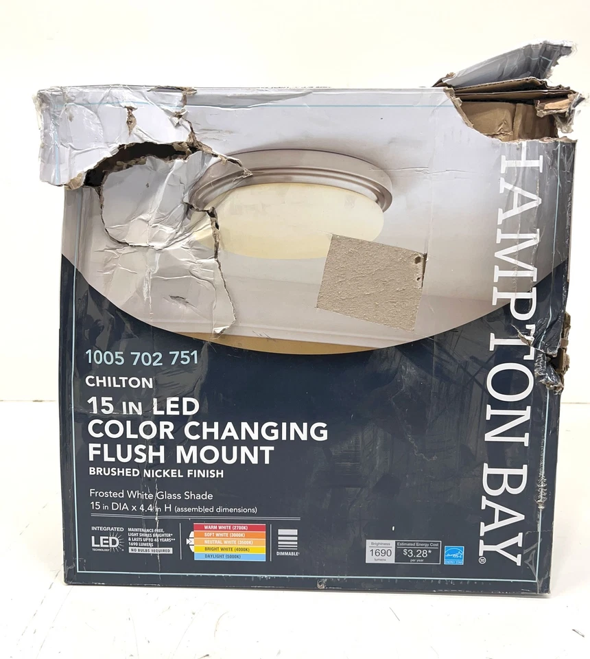 Hampton Bay Chilton 15 pulgadas Pantalla de vidrio de montaje empotrado LED CCT de níquel cepillado Foto 1 de 2