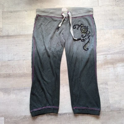 Pantalones deportivos Miss Me vintage M grises con cuentas recortados pierna recta *defecto Foto 1 de 4