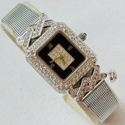 Reloj de vestir Victoria Wieck para mujer esfera negra cristales plateados correa de malla B1025 Foto 1 de 4