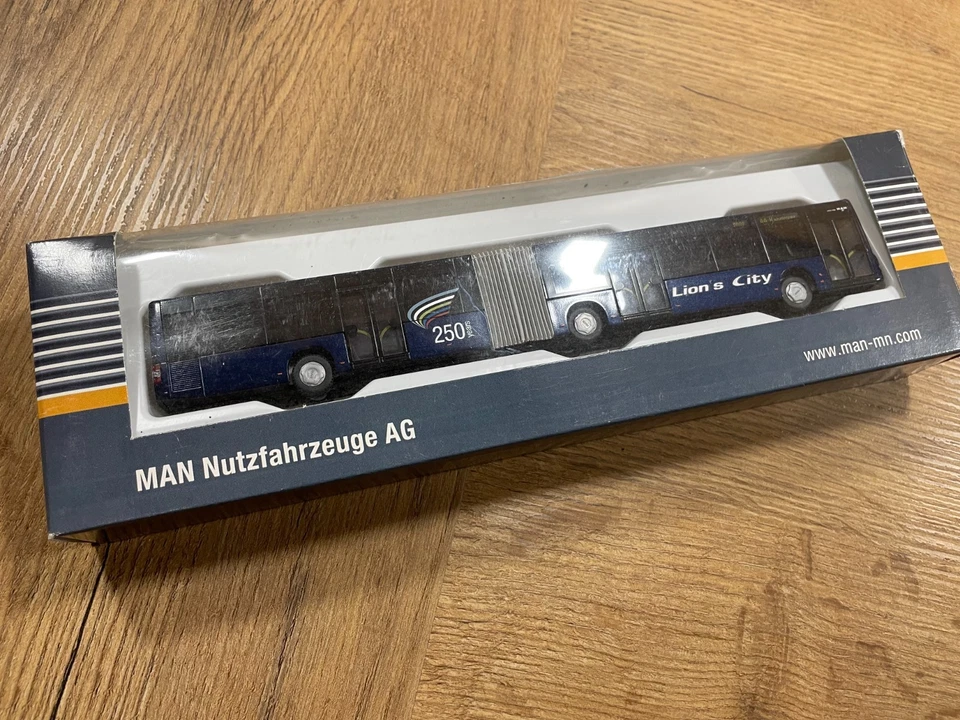 (N09)  Rietze  1/87 MAN Lions City Gelenkbus "250 years" Sondermodell in OVP - Bild 1 von 1
