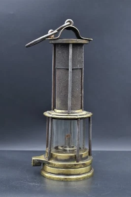 ANTIQUE  CLANNY STYLE  BRASS MINERS SAFETY LAMP — 第 1/4 张图片