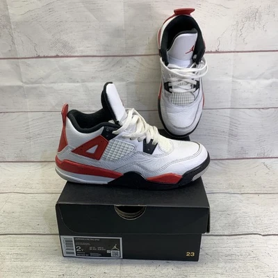 Nike Air Jordan 4 Retro Bajo Niños Jóvenes Talla 2Y BQ7669-161 Rojo Cemento Zapato BONITO Foto 1 de 4