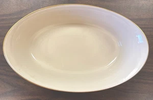 Lenox Eterno Marfil Borde Oro 10 1/4” x 6 3/8” x 2 1/2” Tazón Ovalado para Servir Como Nuevo - Imagen 1 de 3