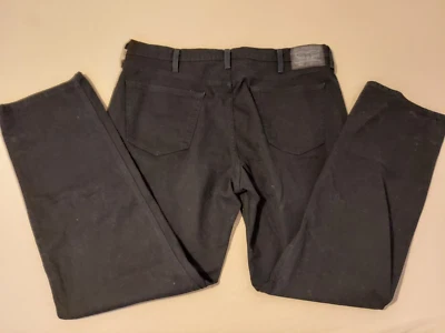 Pantalones de mezclilla rectos ajustados negros 40x34 Levis 541 para hombre elásticos Foto 1 de 4