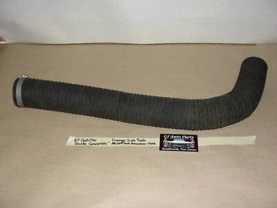 67 Cadillac DeVille lado derecho del pasajero tablero aire acondicionado conducto de ventilación acordeón tubo de manguera Foto 1 de 4