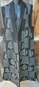ART TO WEAR GEFÜTTERTE GEWEBTE BAUMWOLLE LANGE KAKTUS TRIBAL WESTE, SCHWARZ & WEISS - SAM HILU, S/M - Bild 1 von 5