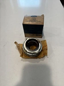 NOS Ford B9TZ-4840-A 1959 F600-1000 C600-1000 Center Bearing Assembly N1000 H1 - Picture 1 of 5
