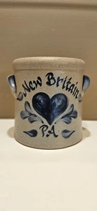 1997 Rowe Pottery Works New Britain, PA Salt-Glazed Blue Heart Handled Crock - Picture 1 of 7