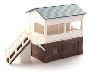 Gaugemaster GMKD12 N Gauge Small Signal Box Plastic Kit - Picture 1 of 2