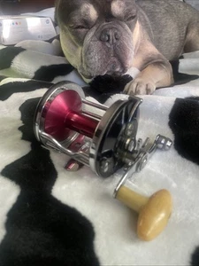 VINTAGE OCEAN CITY NO 993 Fishing Reel Philadelphia USA - Picture 1 of 6