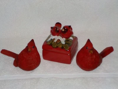 LOTE de 3 cardenales pájaros rojos para decoración navideña Foto 1 de 4