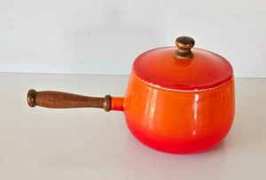 Vintage Red Orange Enamel Sauce Pan Milk Fondue Pot Wooden Handle MUST SEE - Picture 1 of 7