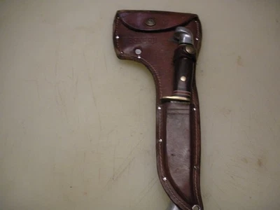 VINTAGE WESTERN USA KNIFE HATCHET COMBO. WITH SHEATH HAS PROBLEMS - Image 1 of 4