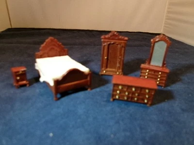 DOLLHOUSE MINIATURE BESPAQ 5 PC.  BEDROOM SET 1/4 SCALE Oak 1" NEW  MINT - Image 1 of 3