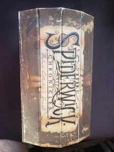 The Spiderwick Chronicles Deluxe Collector's Trunk Books 4 Cards Great Shape - Picture 1 of 11