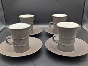 Dansk Designs Denmark Geriffelt Braun Matt Flammstein Set 4 Tassen & Untertassen (8 Teile) - Bild 1 von 11