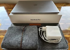 MacBook Pro 2017 3,5 GHz Dual-Core Intel Core i7 16 GB 1TB -Zustand WIE NEU- - Bild 1 von 10