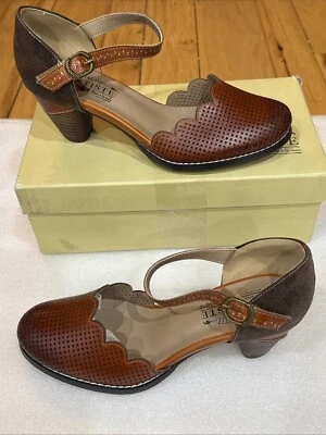 Spring Step  L'Artiste Parchelle Sandal Mary Jane Heels Camel Size 39 8.5 NEW - Image 1 of 4