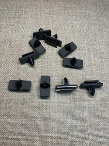 10 Auveco 22531 clip de moldeo con sellador, para Chrysler 68283229AA - Imagen 1 de 2