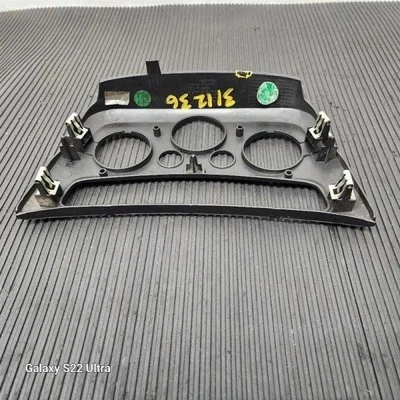 Bisel de control de temperatura de instrumento de tablero central Chevrolet Trax 17-22 OEM 42615092 Foto 1 de 4