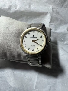 JB Champion Quartz, white face, easy reader number,33mm Case ladies, Aluminum, - Picture 1 of 8