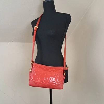 Bandolera Marc by Marc Jacobs alfabeto rojo 100 % cuero de vaca vintage Foto 1 de 4