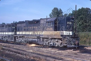 Original Slide- SOU Southern Rwy GP30m 2526 At Birmingham, AL. 10/73 - Picture 1 of 1