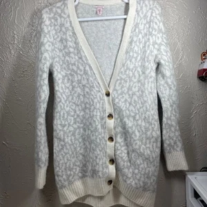 Victoria's Secret White Gray Alpaca Wool Blend Animal Print Cardigan Womens Sz M - Picture 1 of 6