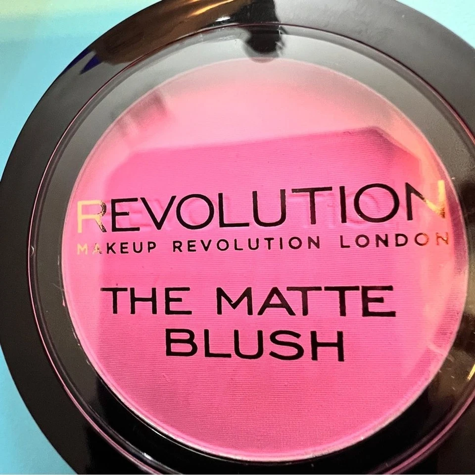 Makeup Revolution Matte Blush “Divine” - Image 1 of 2