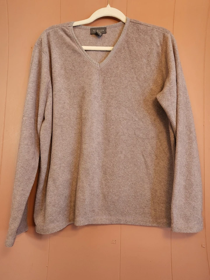 Van Heusen Women's Large Purple V-neck Pullover Fleece Top/Sweater - Image 1 of 4