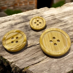 Resin Wooden Grain Looking Buttons 3 Sizes 4 Hole Sewing Knitting 15mm 20mm 25mm - Picture 1 of 24