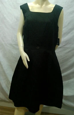 Vestido Formal de Cóctel Jacquard Floral Negro Rellen Tracy Apliques de Flores Talla 16 Foto 1 de 4