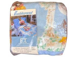 1982 E.T. Blanket 72X90 Made In USA Universal Studios BRAND NEW IN PACKAGE - Picture 1 of 10
