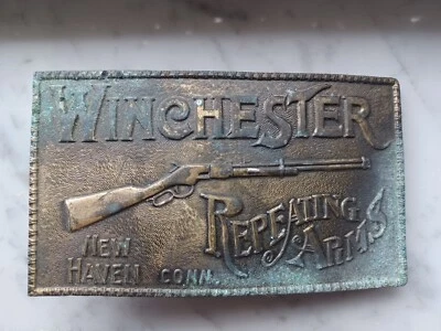 Hebilla de cinturón de latón Winchester con brazos repetitivos Foto 1 de 4