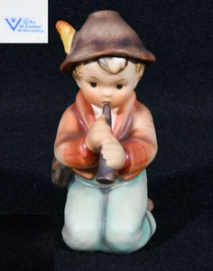 Hummel Little Tooter #214/H TMK 4 (4" de alto) - Imagen 1 de 5