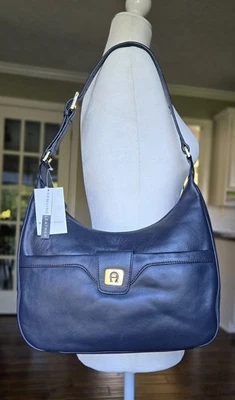 Bolso Hobo de Hombro Vintage Años 80 Colección Etienne Aigner Crestwood Azul Marino Foto 1 de 4