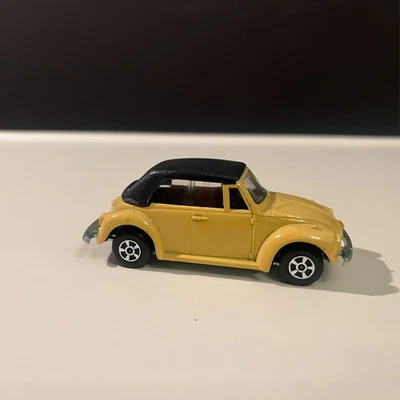 volkswagen cabriolet modellino auto 1:43 macchinina vintage anni 60-70 - Immagine 1 di 4