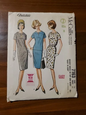 Vintage Sewing Pattern McCall's 7163 Misses Dress or Top 60s Size 16 B36 UNCUT  - Image 1 of 4