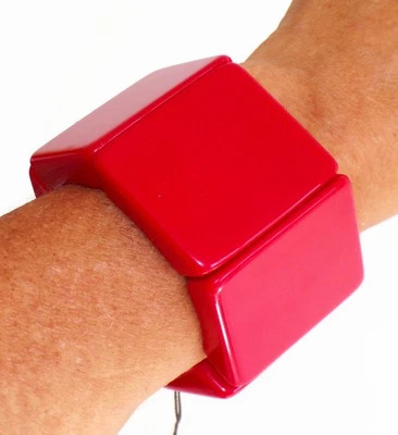 Sobral Classicos Sabrina Red Beads Artist Made Statement Cuff Bracelet - Image 1 of 3