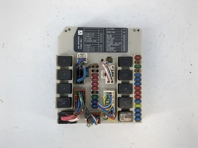Módulo de relé caixa de fusíveis Nissan Sentra 2007-2012 ED5B7 - Imagem 1 de 4