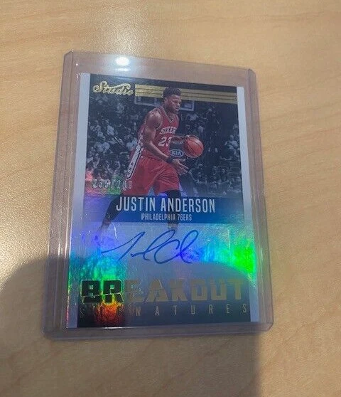 Autógrafo Panini Studio Breakout Justin Anderson 2016-17 #'rd 235/299 - 76ers Foto 1 de 1