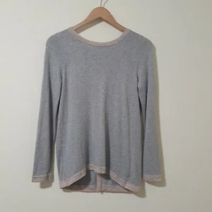 HALOGEN Womens XS Gray w/Pink Trim Sweater Open Back Long Sleeve Cashmere Blend - Picture 1 of 10