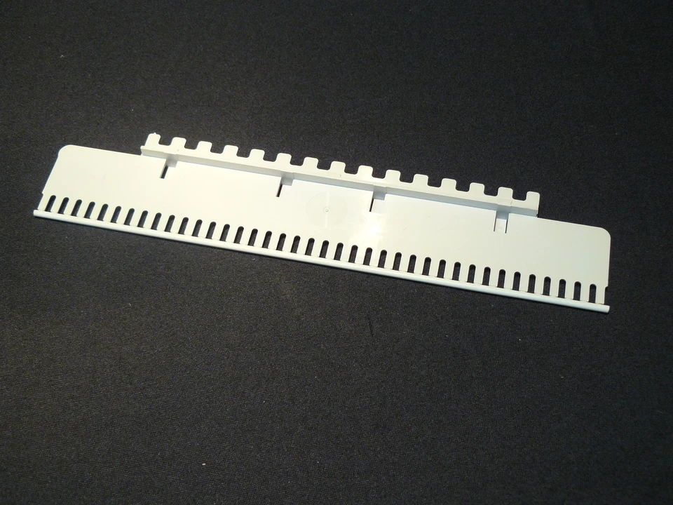 BIG'PHIL KNITTING MACHINE 40 MESH COMB - Image 1 of 1