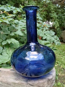19TH CENTURY BLUE GLASS CARAFE - Picture 1 of 10
