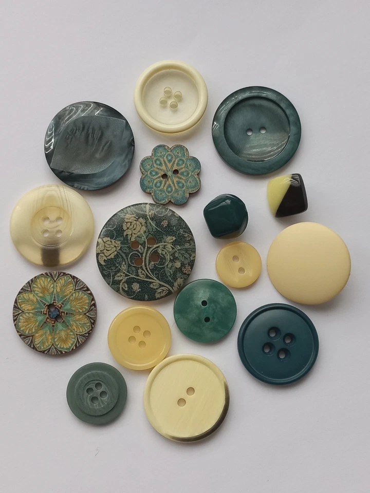 Knöpfe patrol/türkis creme Mischung Konvolut Basteln - Bild 1 von 1