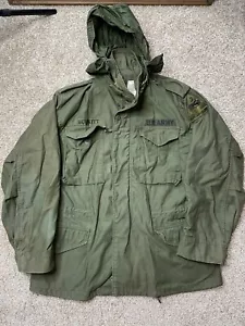 VTG Alpha Industries Jacket Mens Medium Green Cold Weather Field Coat OG 107 80s - Picture 1 of 12
