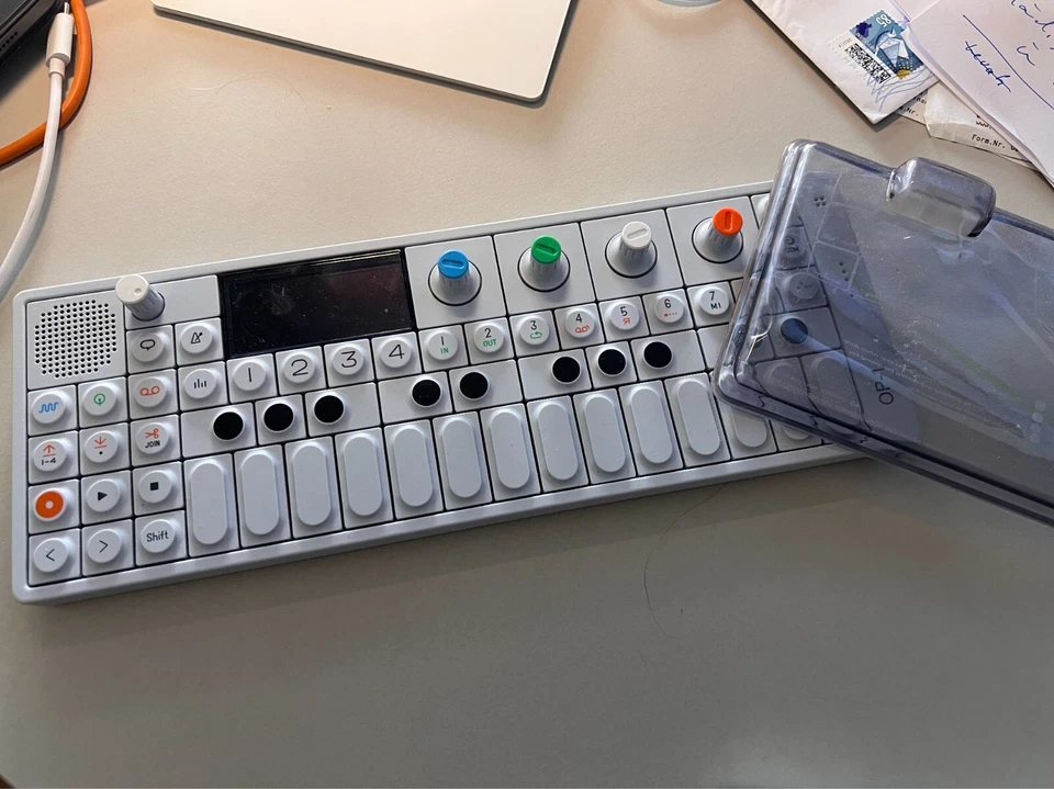 teenage engineering op 1 - Bild 1 von 1