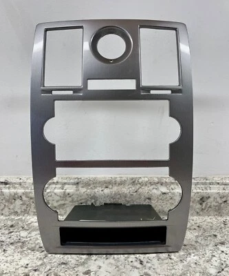 ✨2005-2007 Chrysler 300 Radio Bezel OEM Silver 1AQ45AAAAA 2005 2006 2007 - Image 1 of 4